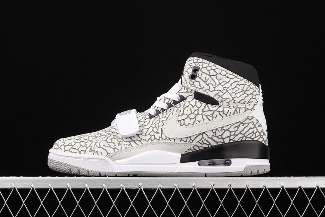 Jordan Jordan [AV3922-100]-[ LEGACY 312 FLIP WHITE/WHITE-BLACK]-[WOMAN:36-39]-[MAN:40-46], photo 1