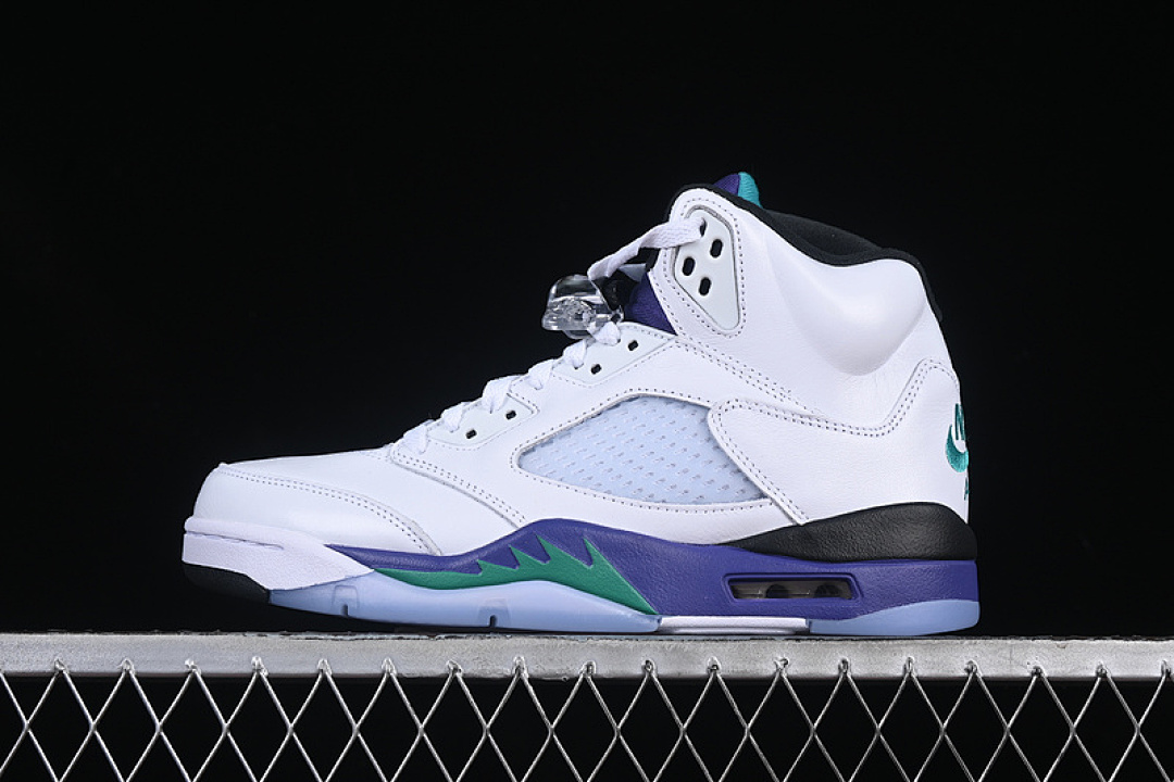 Jordan [HQ7978-100]-[AIR JORDAN 5 OG GRAPE WHITE/NEW EMERALD/GRAPE ICE/BLACK]-[MAN:40-47.5], photo 1