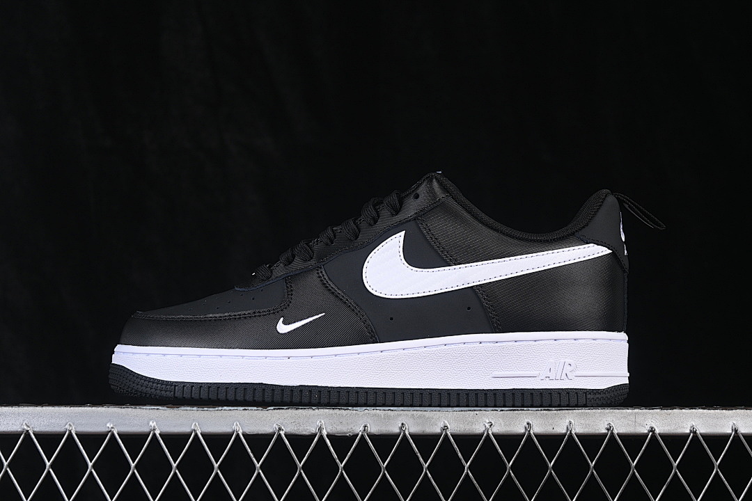 Nike [IR5599-001]-[AIR FORCE 1 LOW 07 LV8 BLACK/WHITE/BLACK]-[WOMAN:36-39]-[MAN:40-45] - Image 2