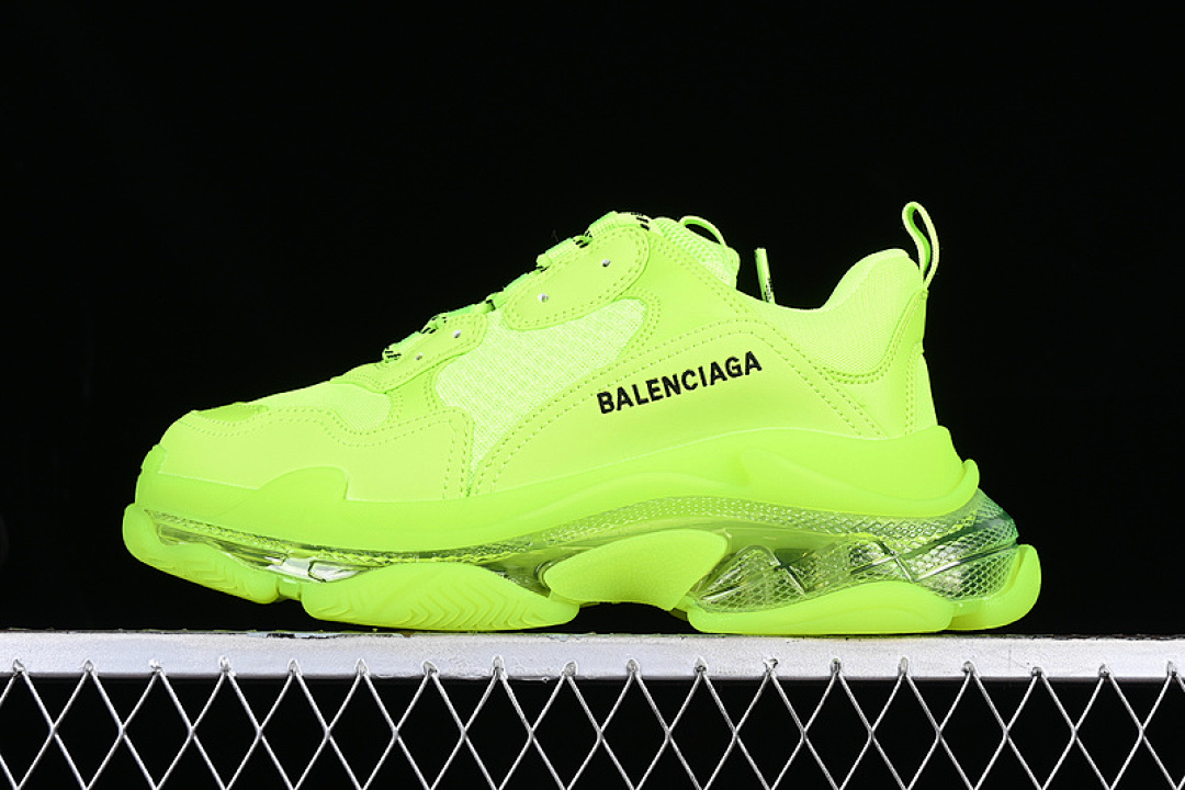 Unbranded [W3GN50210]-[BA*LEN*CIAGA TRIPLE S 3 0 YELLOW]-[WOMAN:35-39]-[MAN:40-46], photo 1