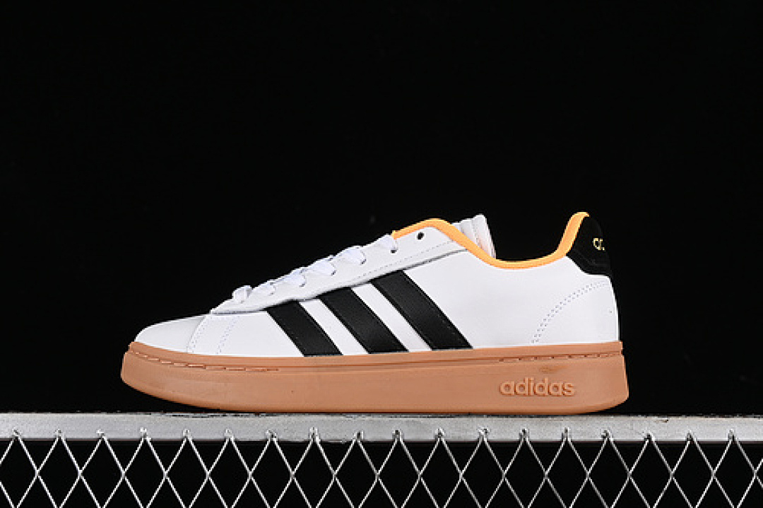 Unbranded [GX8165]-[GRAND COURT ALPHA CLOUD WHITE/CORE BLACK/FLASH ORANGE]-[WOMAN:36-39]-[MAN:40-45], photo 1