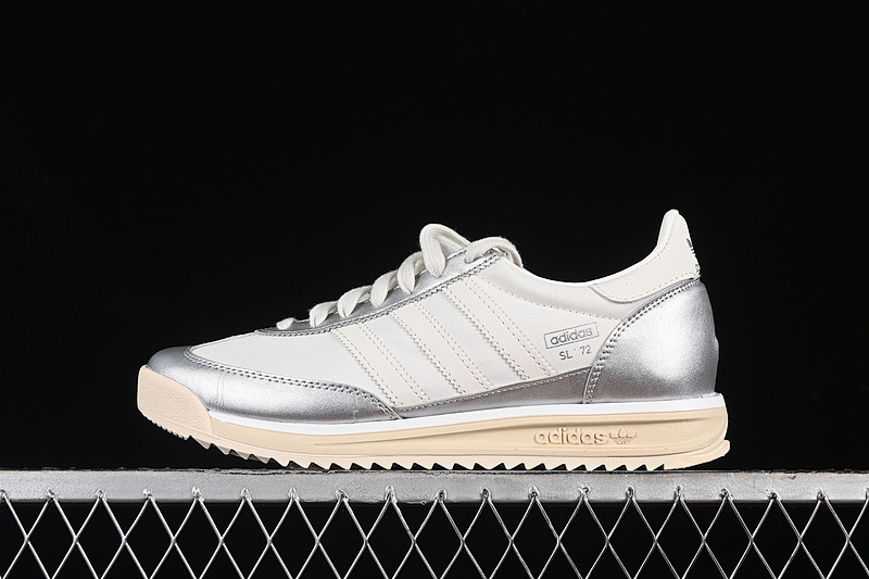 ORIGINALS SL 72 RS WHITE/SILVER · JI3531, photo 1