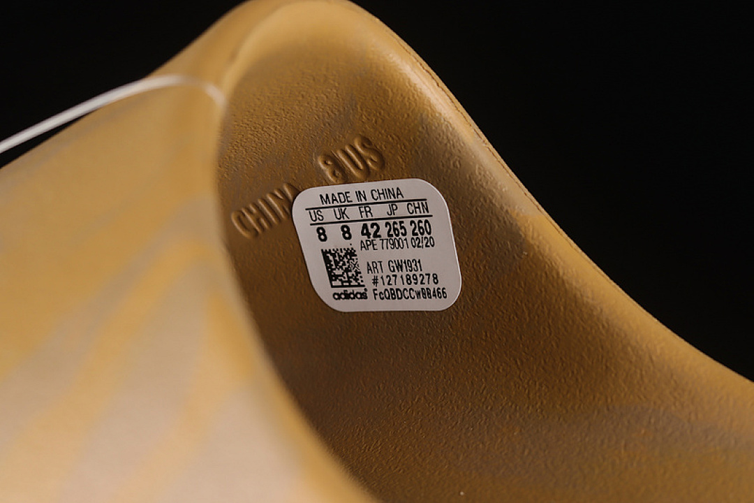 Adidas [GW1931]-[YEEZY SLIDES OCHRE/OCHRE/OCHRE]-[WOMAN:36-39]-[MAN:40-48.5] - Image 2