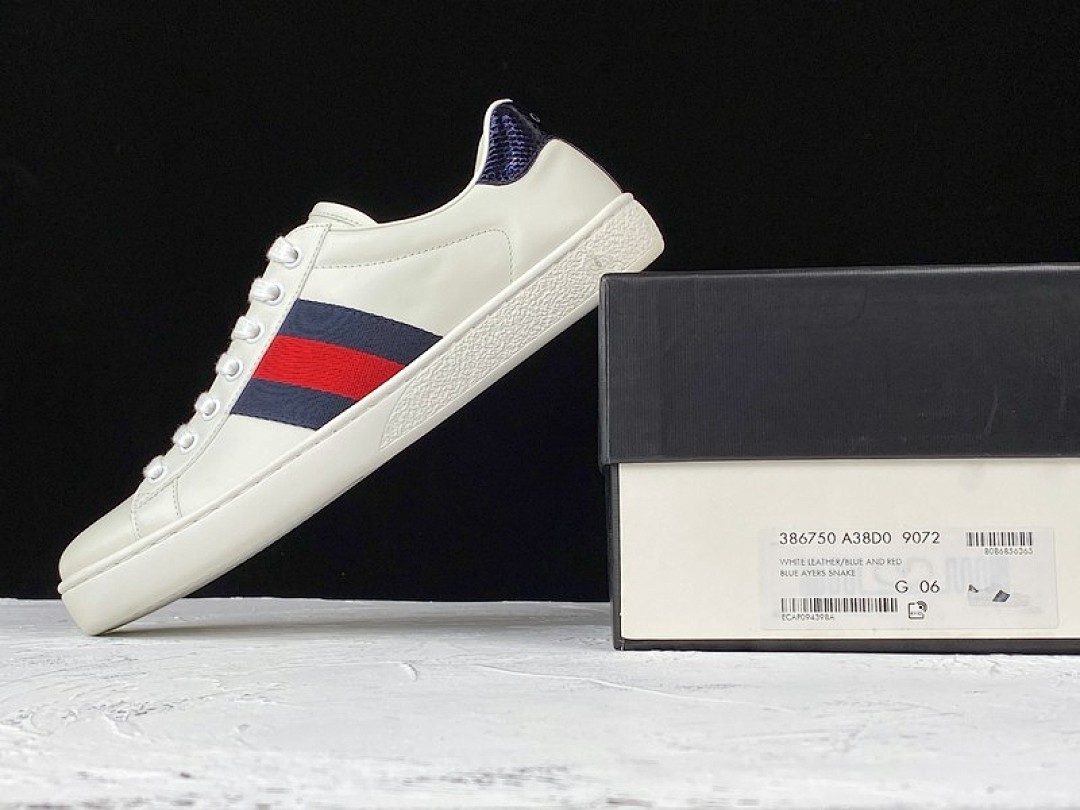 Gucci [GU*CCI ACE EMBROIDERED LOW-TOP SNEAKER WHITE/NAVY BLUE/RED]-[UNISEX:34-48] - Image 4