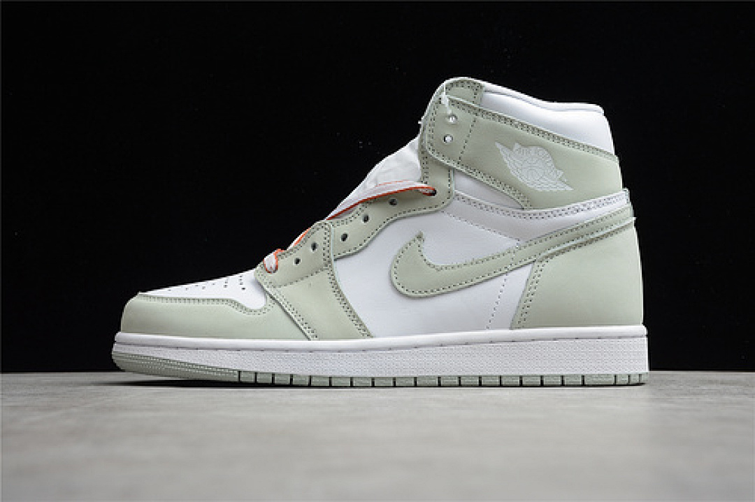 Jordan [CD0461-002]-[AIR JORDAN 1 RETRO HIGH OG SEAFOAM SEAFOAM/HEALING ORANGE/WHITE]-[UNISEX:36-46], photo 1