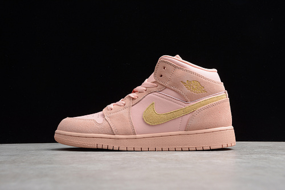 Jordan [852542-600]-[GZ AIR JORDAN 1 MID SE CORAL STARDUST/CLUB GOLD]-[UNISEX:36-47.5], photo 1