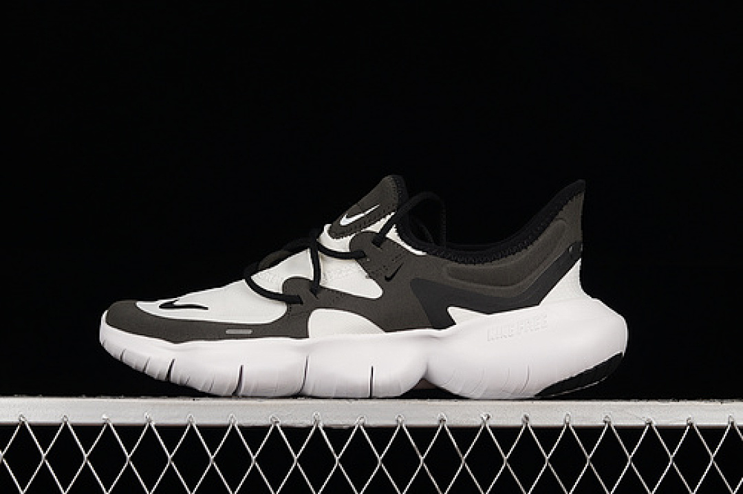 Unbranded [AQ1316-102]-[FREE RN 5.0 WHITE/BLACK-BLACK]-[WOMAN:36-39]-[MAN:40-45], photo 1