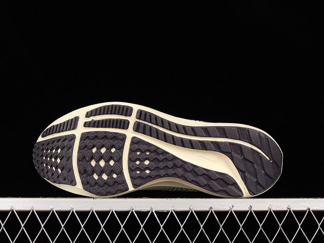 Nike [DH4071-301]-[AIR ZOOM PEGASUS 39 BARELY GREEN/BLACK/BEIGE]-[WOMAN:36-39]-[MAN:40-45] - Image 14