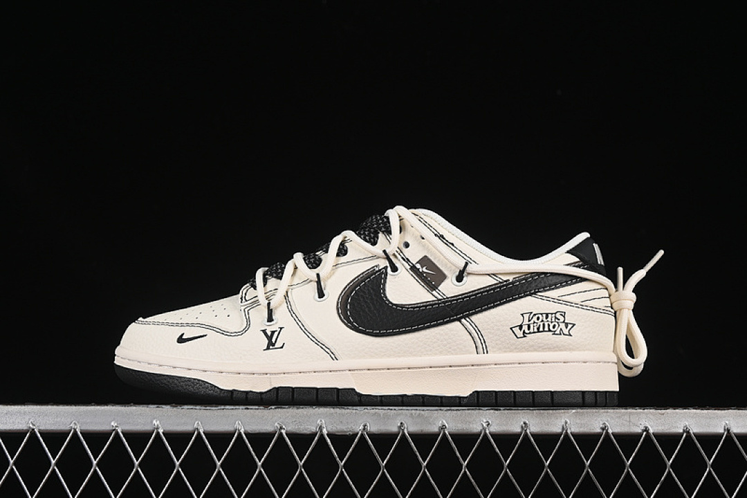 Louis Vuitton [DM6868-076]-[SB DUNK LOW LV WHITE/BLACK]-[WOMAN:36-39]-[MAN:40-45], photo 1