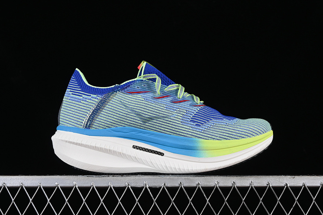 Hoka [1147910 ENN]-[HOKA ONE CIELO X1 WHITE/BLUE/GREEN]-[WOMAN:36-39]-[MAN:40-45] - Image 2