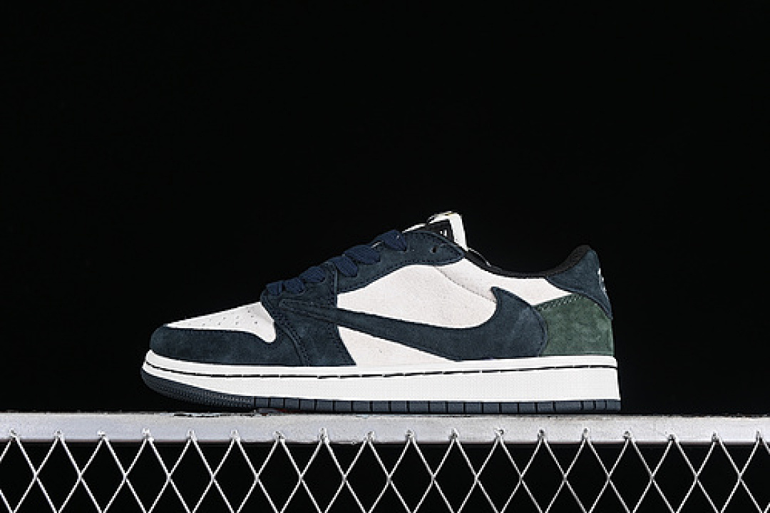 Jordan [DM7866-819]-[TRAVIS SCOTT X AIR JORDAN 1 LOW OG WHITE/GREEN/BLUE]-[WOMAN:36-39]-[MAN:40-47.5], photo 1