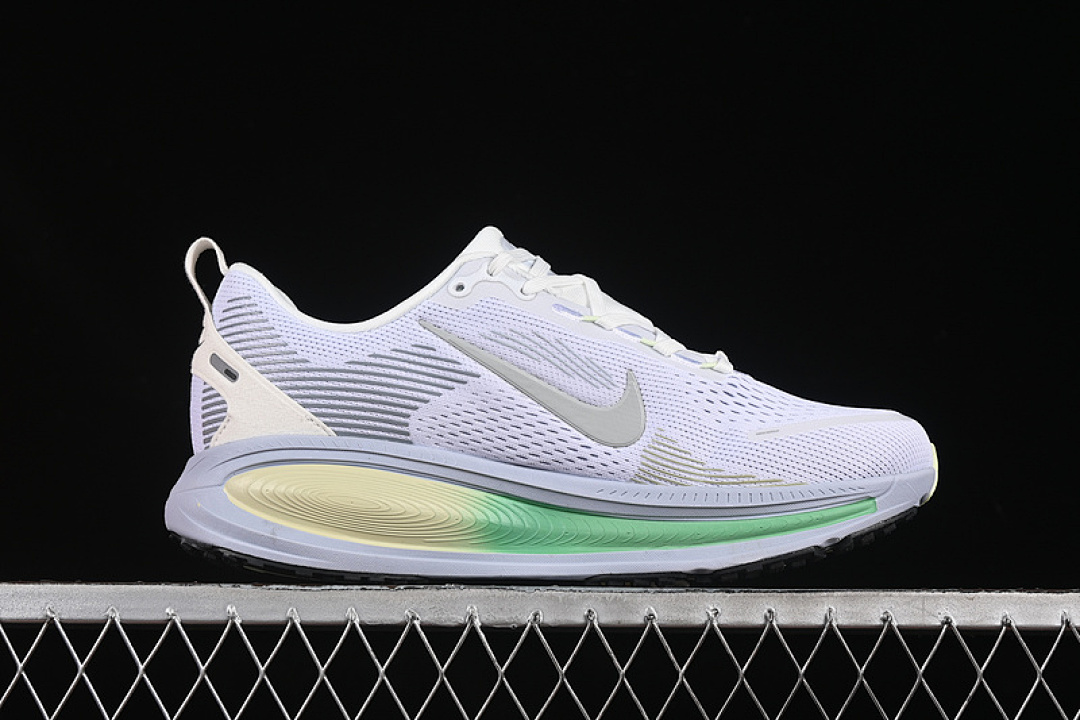 Nike [HM6804-108]-[AIR ZOOM VOMERO 18 WHITE/GREY/GREEN]-[WOMAN:36-39]-[MAN:40-45] - Image 16