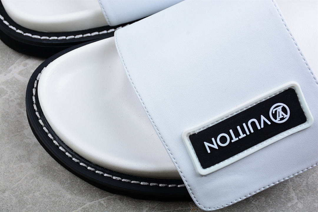 Louis Vuitton [L*V FRONTROW SNEAKERS WHITE/WHITE/BLACK]-[WOMAN:35-42] - Image 5