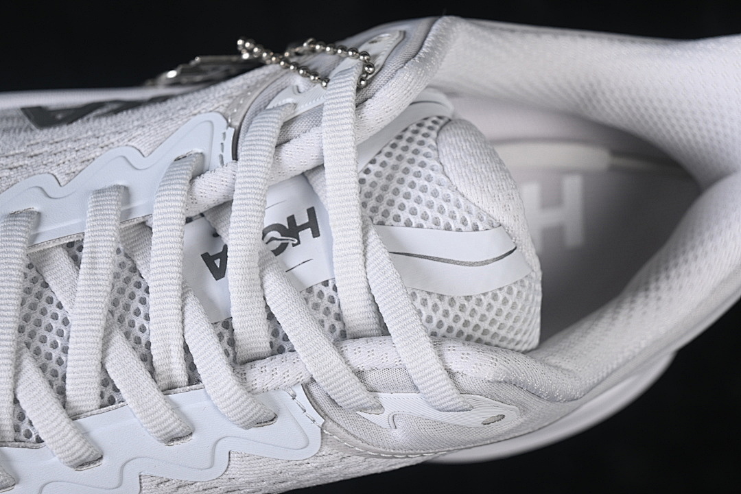 On Running [1162012-SDSTS]-[CUSHIONING RUNNING SHOES STARDUST/SILVER]-[WOMAN:36-39]-[MAN:40-45] - Image 9