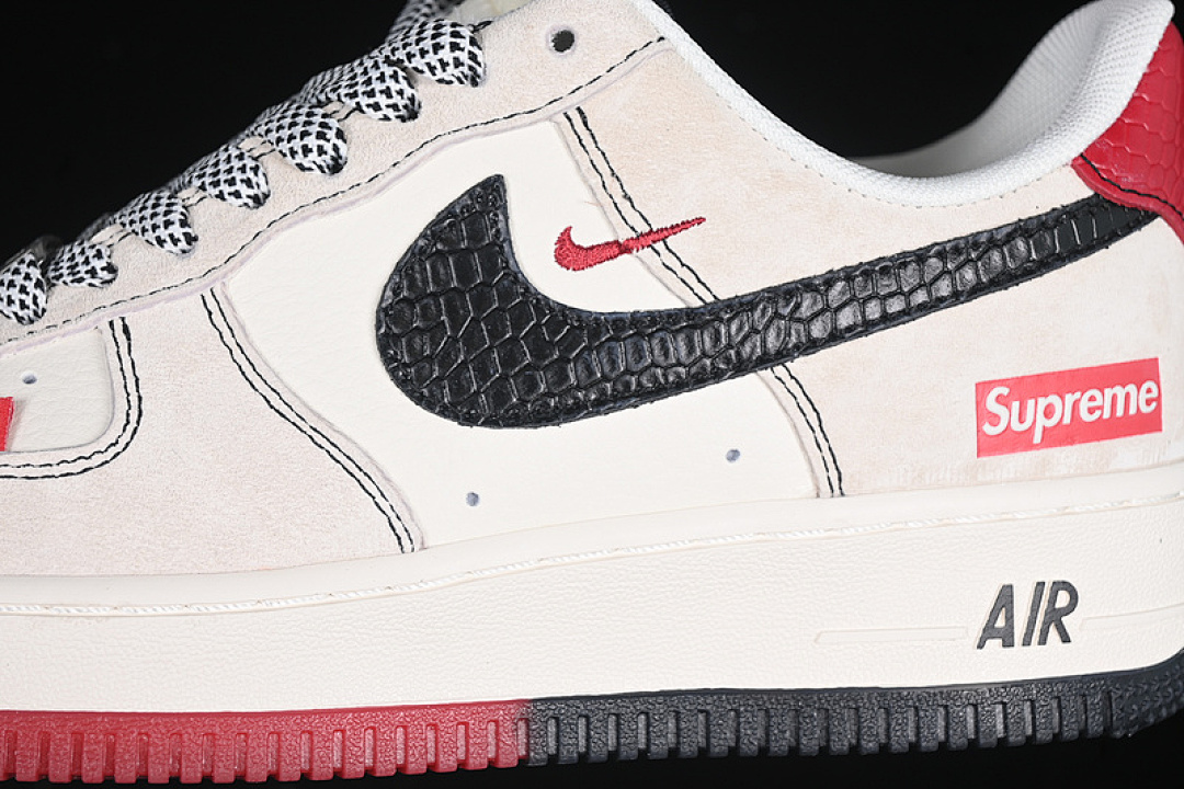 Nike [HH7518-033]-[AIR FORCE 1 07 LOW SUP WHITE/BLACK/RED/GREY]-[WOMAN:36-39]-[MAN:40-45] - Image 8