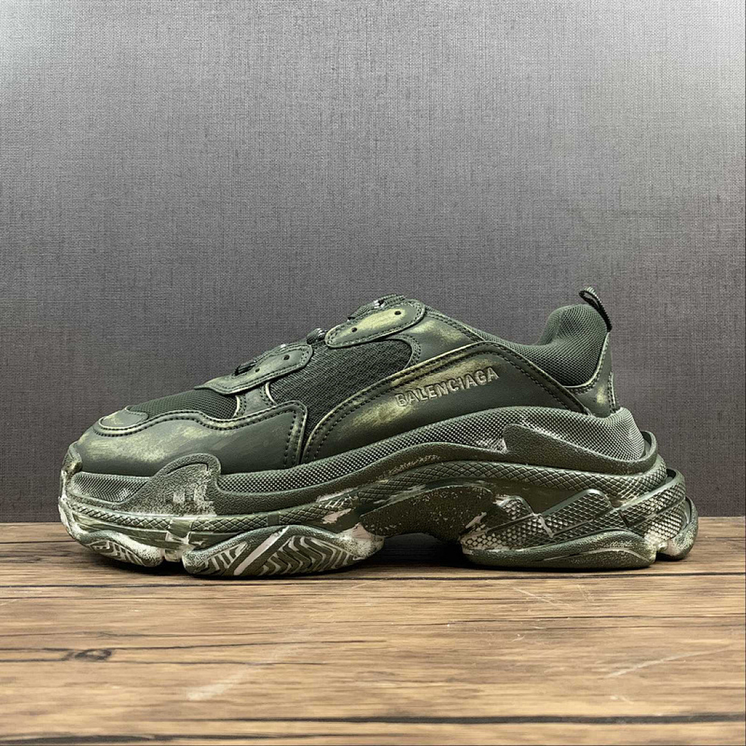 Unbranded [BA*LEN*CIAGA TRIPLE S SNEAKERS DARK GREEN/DARK GREEN]-[WOMAN:35-39]-[MAN:40-46], photo 1