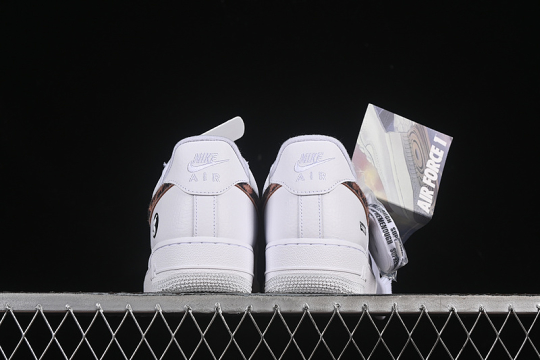 Nike [IM3483-100]-[AIR FORCE 1 07 LOW WHITE/BROWN]-[WOMAN:36-39]-[MAN:40-45] - Image 15