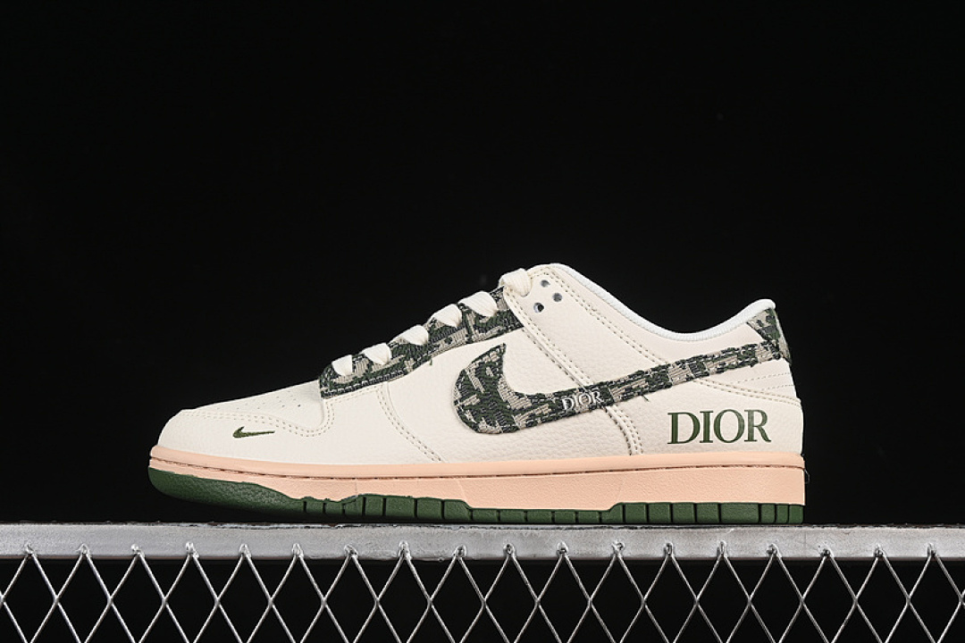Unbranded [FC1688-226]-[SB DUNK LOW DI*OR WHITE/GREEN]-[WOMAN:36-39]-[MAN:40-45], photo 1