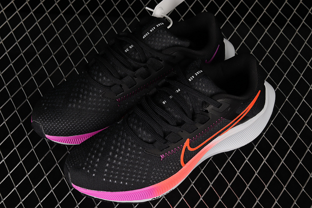 Nike [CW7356-011]-[AIR ZOOM PEGASUS 38 BLACK/OFF-NOIR/HYPER VIOLET/FLASH CRIMSON]-[MAN:39-45] - Image 10