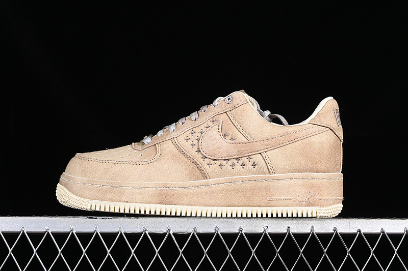 Nike Nike AIR FORCE 1 07 LOW NAI KE CHA BROWN/GREY · DV4246-211, photo 1