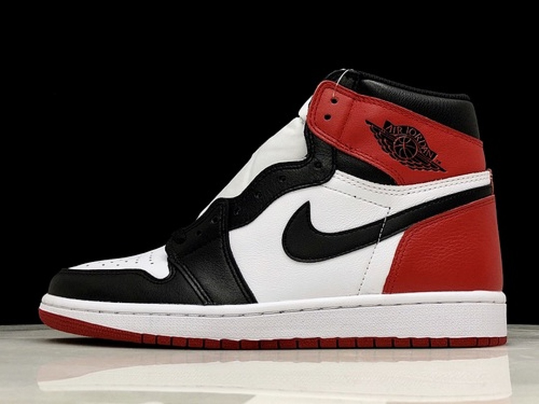 Jordan [555088-125]-[HUPU AIR JORDAN 1 RETRO HIGH OG BLACK TOE WHITE/BLACK-GYM RED]-[MAN:41-46], photo 1