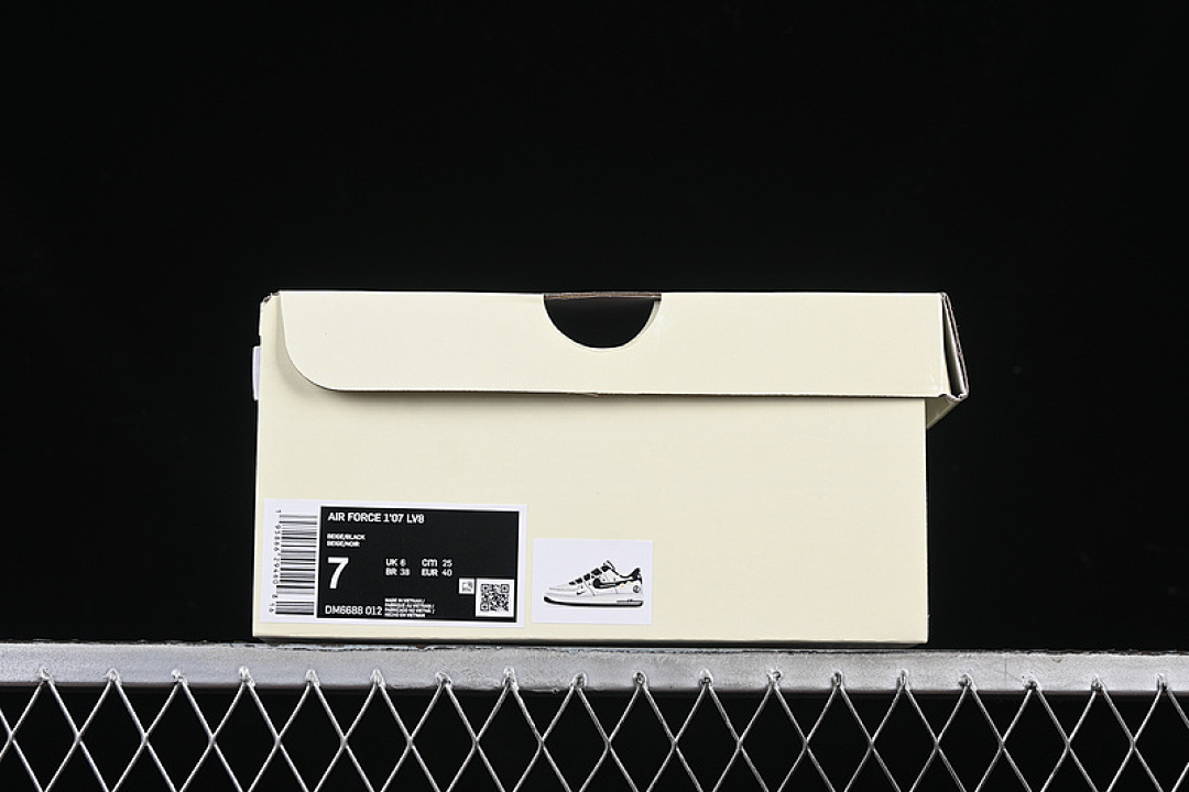 Nike [DM6688-012]-[AIR FORCE 1 07 LOW WHITE/BLACK]-[WOMAN:36-39]-[MAN:40-45] - Image 11