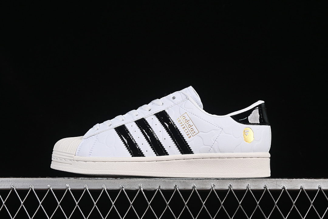 Bape Adidas BAPE SUPERSTAR CLOUD WHITE/CORE BLACK/OFF WHITE · JR2701, photo 1