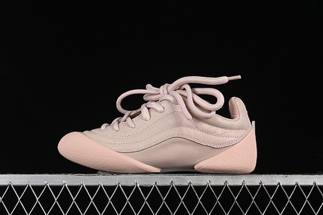 Alexander McQueen [ALEXANDER MCQUEEN 2024S FLEXION OFF PINK]-[WOMAN:35-40], photo 1