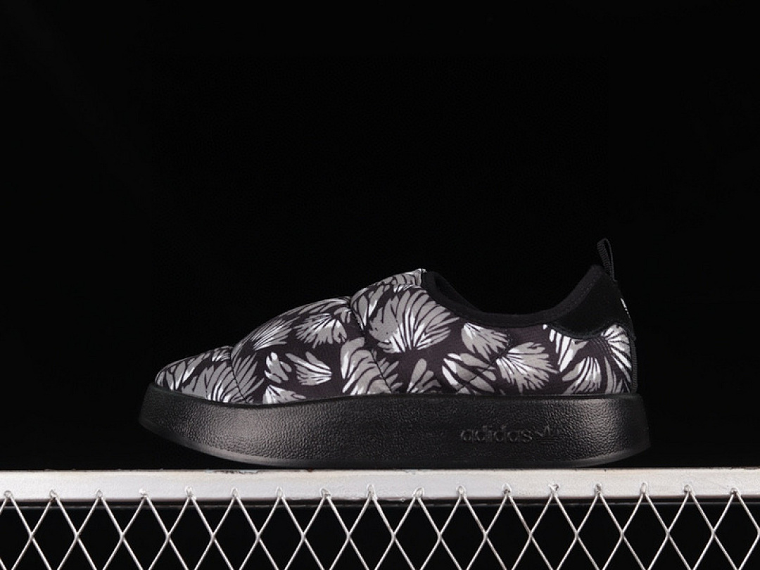 RUFFYLETTE CORE BLACK/CORE BLACK/FOOTWEAR WHITE · GX4646, photo 1