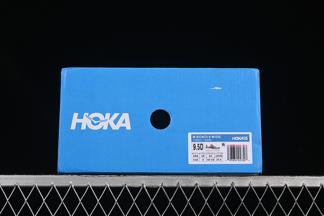 On Running [1162011 SSSC]-[HOKA ONE BONDI 9 WHITE/GREEN]-[WOMAN:36-39]-[MAN:40-45] - Image 12