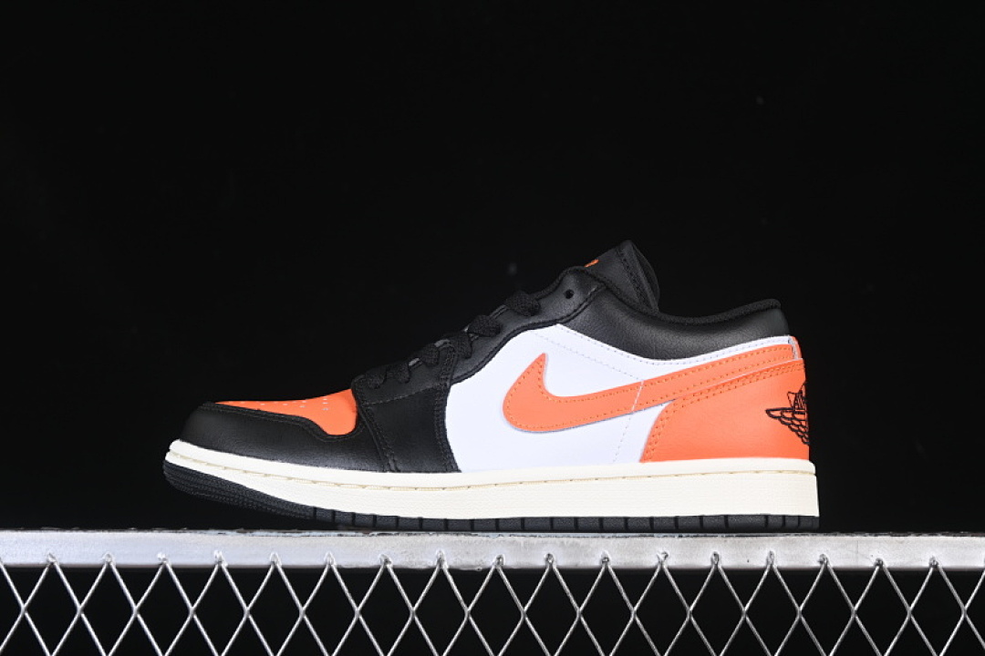 Jordan [553558-081]-[AIR JORDAN 1 LOW WHITE/BLACK/ORANGE]-[MAN:40-46], photo 1