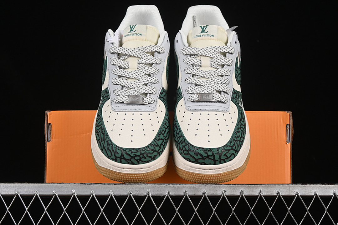 Nike [ZH2598-306]-[AIR FORCE 1 07 LOW LV WHITE/GREY/GREEN]-[WOMAN:36-39]-[MAN:40-45] - Image 13