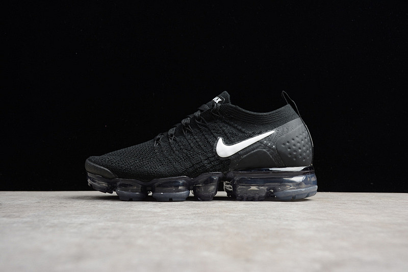 AIR VAPORMAX FLYKNIT 2.0 BLACK/WHITE · 942842-001, photo 1