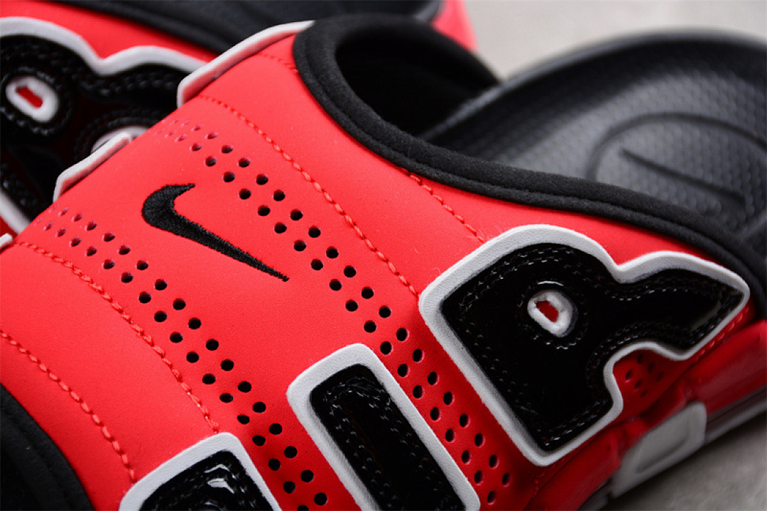 Nike [FB7818-100]-[AIR MORE UPTEMPO SLIDE WHITE/BLACK/RED]-[WOMAN:36-39]-[MAN:40-45] - Image 6