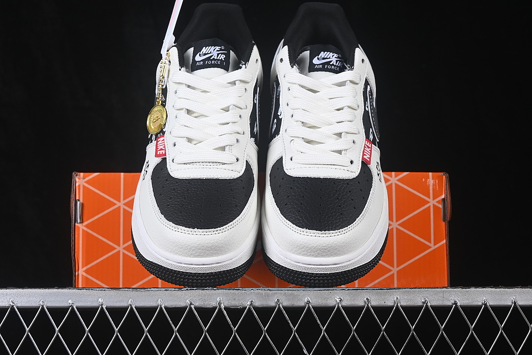 Nike [WY0655-113]-[AIR FORCE 1 07 LOW CASUAL SNEAKERS BLACK/WHITE]-[WOMAN:36-39]-[MAN:40-45] - Image 12