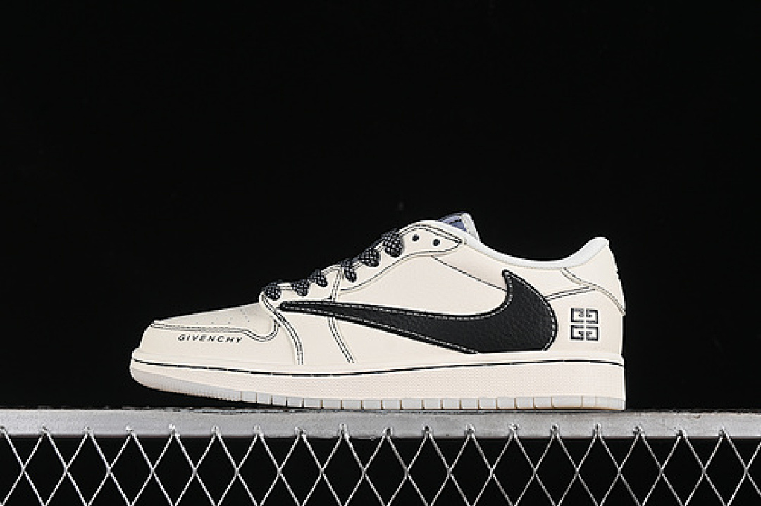 Jordan TRAVIS SCOTT X FRAGMENT DESIGN AIR Jordan 1 LOW OG SP WHITE/BLACK · XY2688-111, photo 1