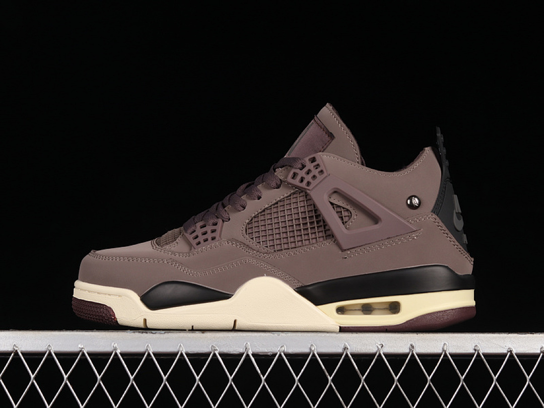 Jordan [DV6773-220]-[A MA MANIÉRE AIR JORDAN 4 RETRO VIOLET ORE/MEDIUM ASH/BLACK/MUSLIN/BURGUNDY CRUS], photo 1