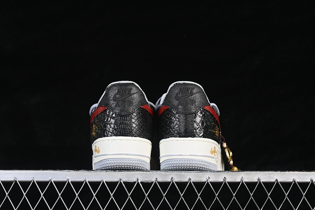 Nike [DX2697-111]-[AIR FORCE 1 07 LOW WHITE/BLACK/RED/GOLD]-[WOMAN:36-39]-[MAN:40-45] - Image 14