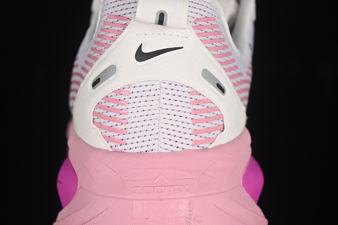 Nike [HM6804-105]-[AIR ZOOM VOMERO 18 SUMMIT WHITE/ELEMENTAL PINK/RED PLUM/BLACK]-[UNISEX:36-46] - Image 7