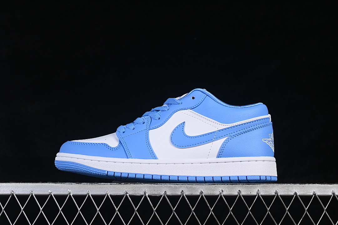 Jordan Jordan 1 LOW UNIVERSITY BLUE/UNIVERSITY BLUE-WHITE · AO9944-441, photo 1