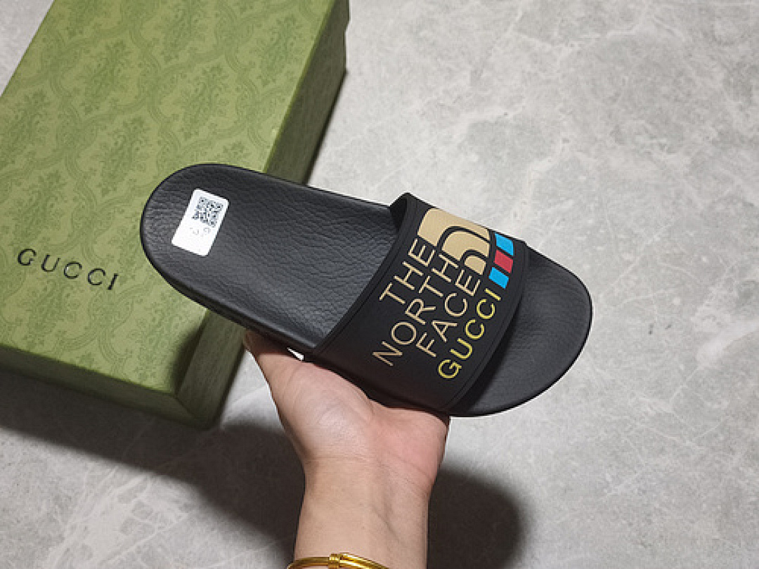 Gucci Gucci [ SLIPPERS BLACK/BLACK/BLACK]-[WOMAN:35-39]-[MAN:40-44], photo 1