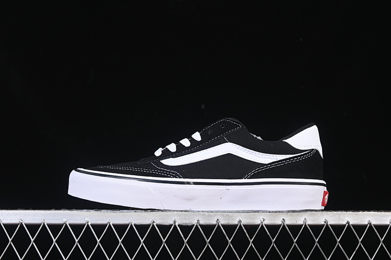 SULFURIZED SIMPLE RETRO CASUAL SNEAKERS BLACK/WHITE · VN000D7QBA2, photo 1