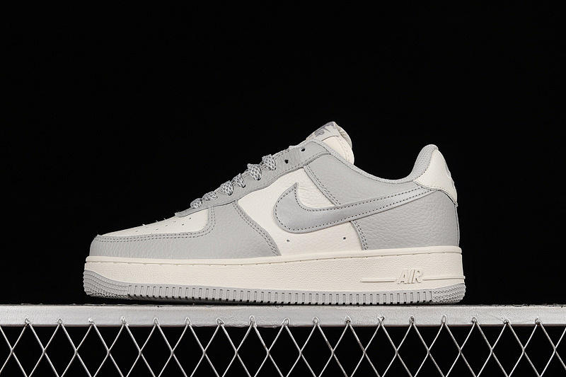 Nike Nike AIR FORCE 1 LOW 07 WHITE/LIGHT GREY/WHITE · ST2022-667, photo 1
