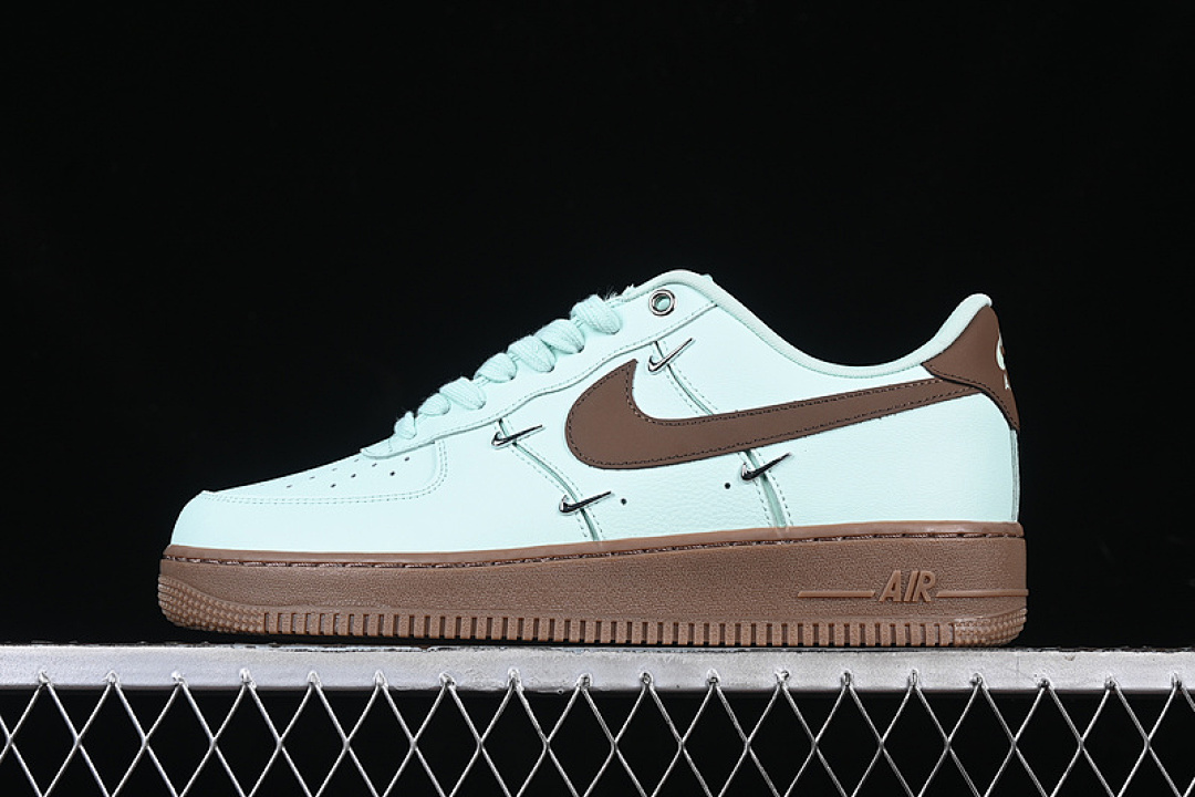 Nike [IB8894-329]-[AIR FORCE 1 07 LOW MINT FOAM/CACAO WOW/GUM LIGHT BROWN]-[WOMAN:36-39]-[MAN:40-45], photo 1