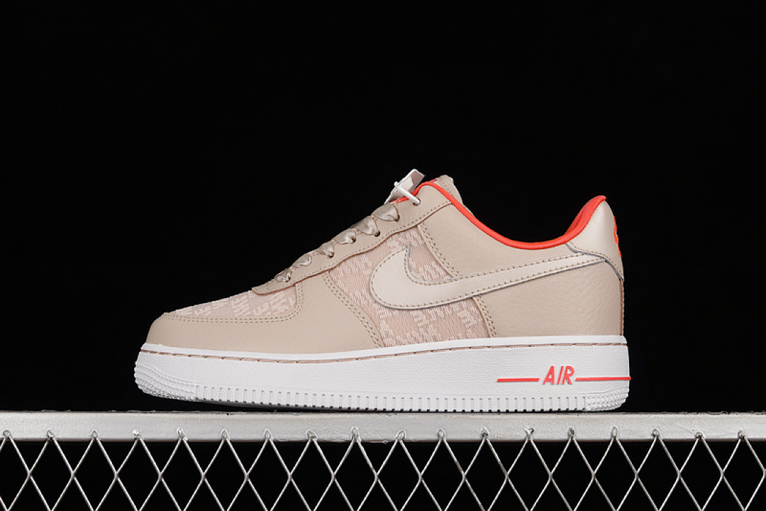 Nike Nike AIR FORCE 1 LOW 07 FOSSIL STONE/LASER CRIMSON/WHITE · DQ7782-200, photo 1