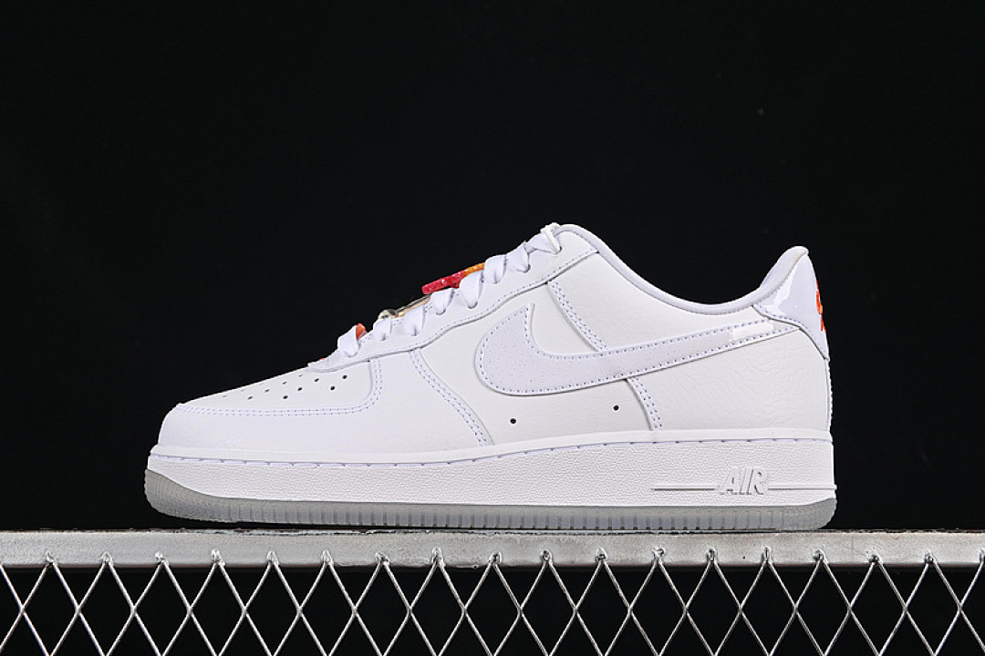 Nike Nike AIR FORCE 1 07 LOW WHITE/ORANGE · IB8875-111, photo 1