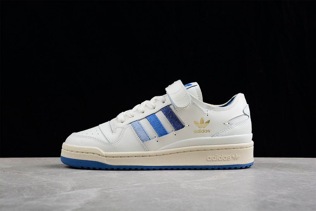FORUM 84 LOW SHOES CLOUD WHITE/ALTERED BLUE/PULSE BLUE · GW4333, photo 1