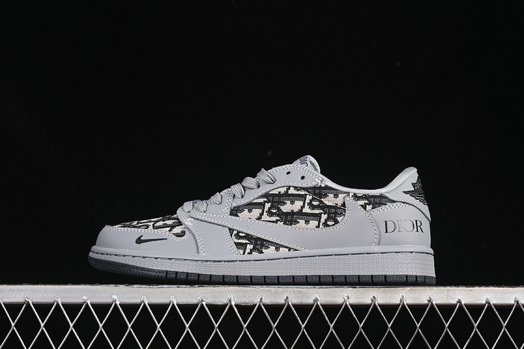 Jordan [LD2025-031]-[TRAVIS SCOTT X FRAGMENT DESIGN AIR JORDAN 1 LOW OG SP GREY/BLACK]-[36-45], photo 1