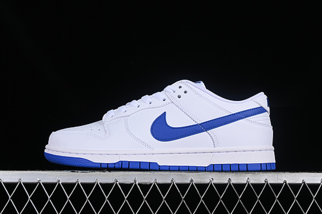 Unbranded [DV0831-104]-[DUNK LOW SB WHITE HYPER ROYAL SUMMIT WHITE/HYPER ROYAL]-[WOMAN:36-39]-[MAN:40-46], photo 1