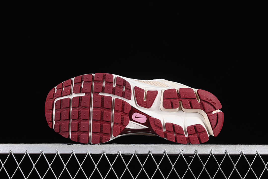 Nike [HF0737-111]-[AIR ZOOM VOMERO 5 SP VALENTINE'S DAY COCONUT MILK/WHITE/DRAGON RED/SOFT (PINK]) - Image 15